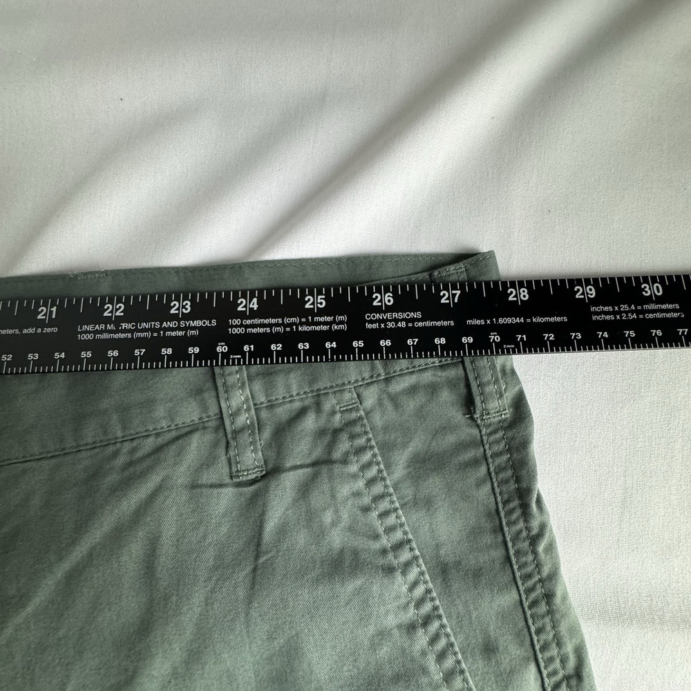 Columbia Red Bluff Cargo Shorts Mens 54 Olive Green 10" Inseam NWT Outdoor - Picture 8 of 12
